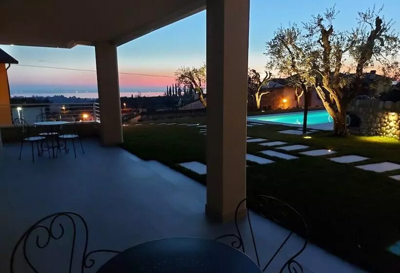 ペンション Il Cantuccio Sul Garda   Relais Di Charme