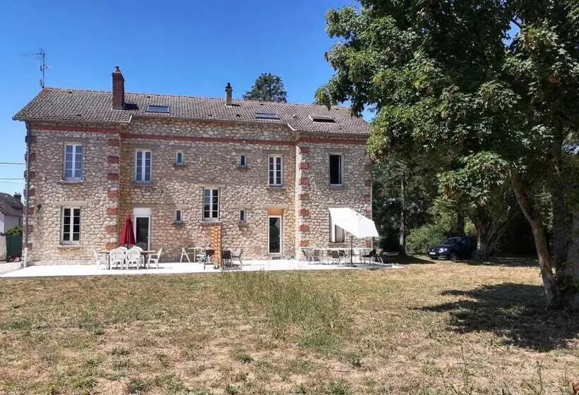 Majatalo Manoir En Pierre Chartres