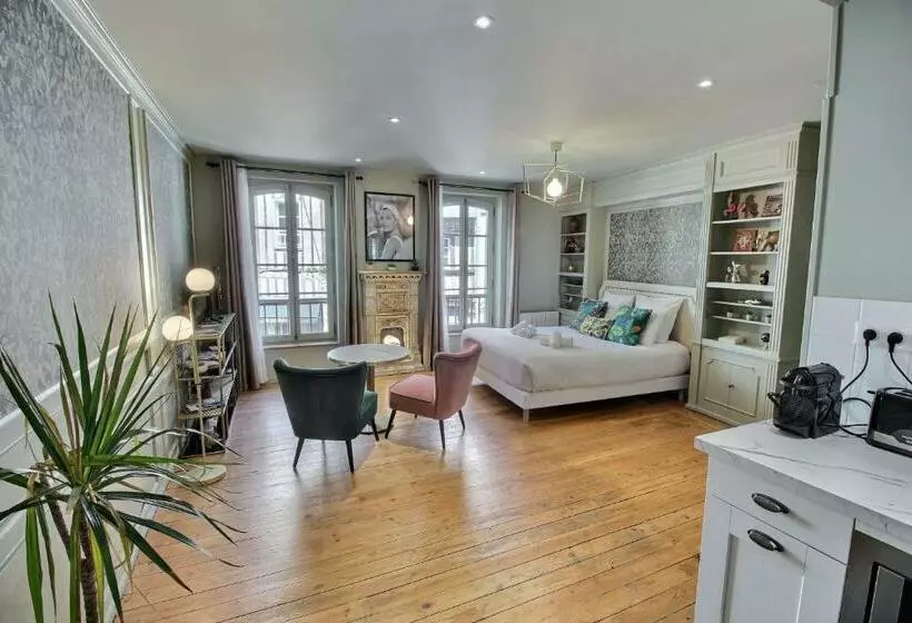 پانسیون Studio Centre Ville Viviane