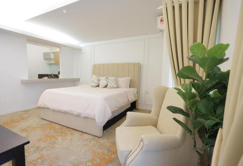 פנסיון Omar Bb Studio