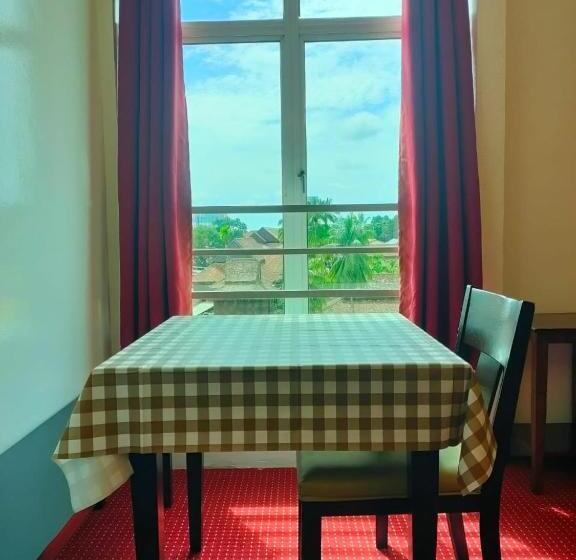 פנסיון Omar Bb Studio