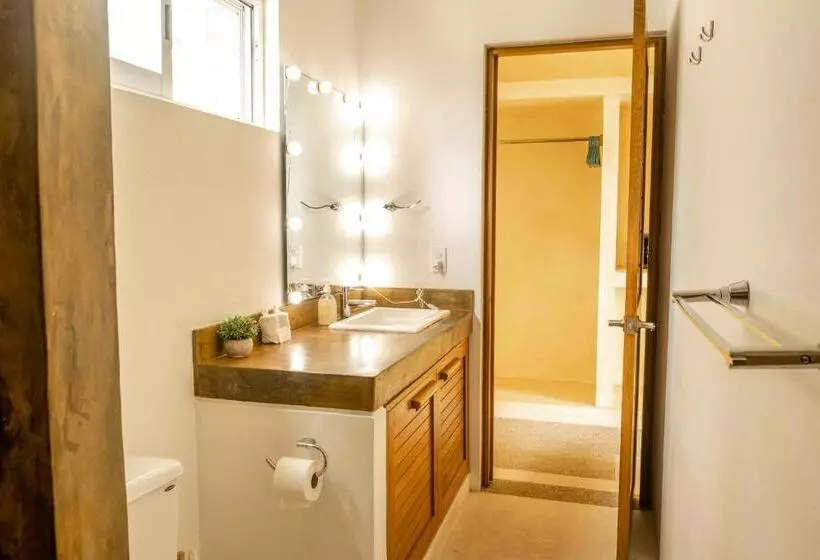 Majatalo Villa Bonobo   Coliving