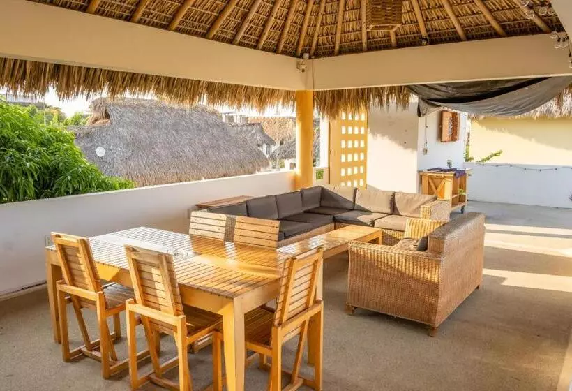 Majatalo Villa Bonobo   Coliving