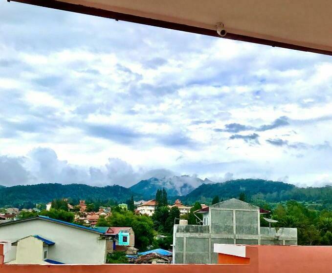 هتل Panorama Guest House Syariah