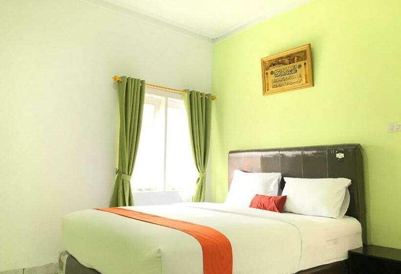 هتل Panorama Guest House Syariah
