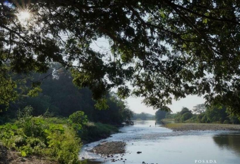 פנסיון Coco Viejo Posada