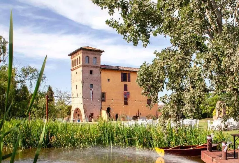 リゾートホテル Palazzo Delle Biscie   Old Tower & Village