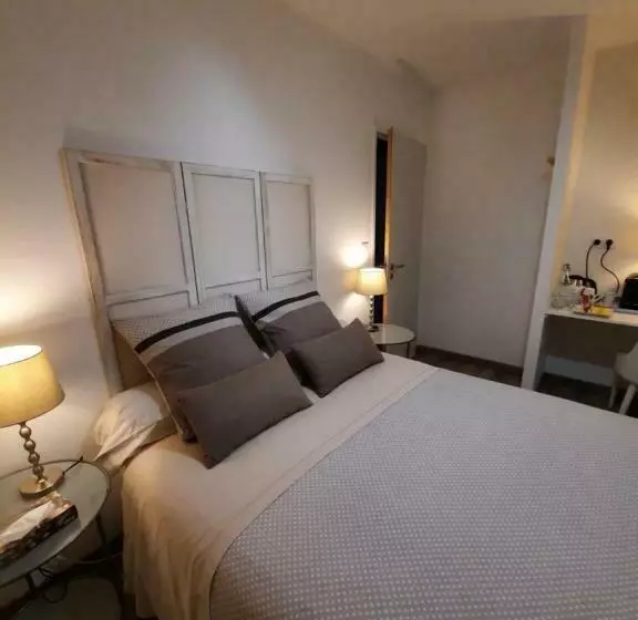 Aamiaismajoitus (B&B) Agathe Chambres D Hôtes