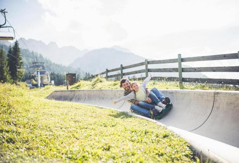 Отель Sonnenburg