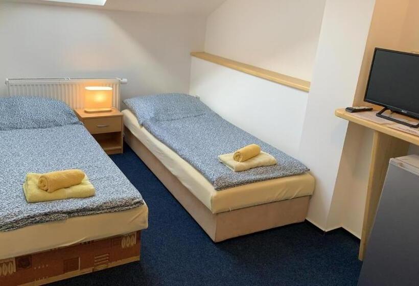 Panzió Penzion Ronox