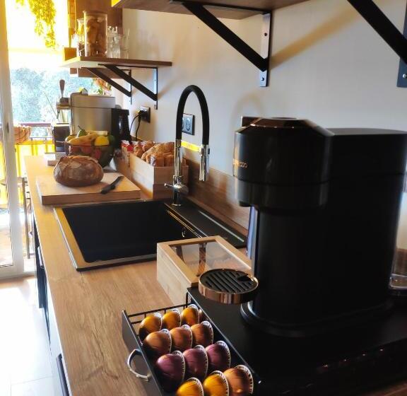 بنسيون Rosie S Club