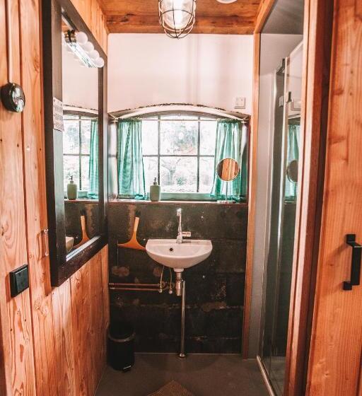 Общежитие Crash Nstay Paardenstal