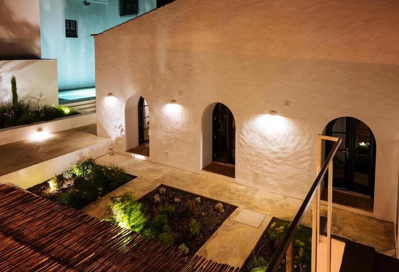 민박 Aljana Guest House Beja