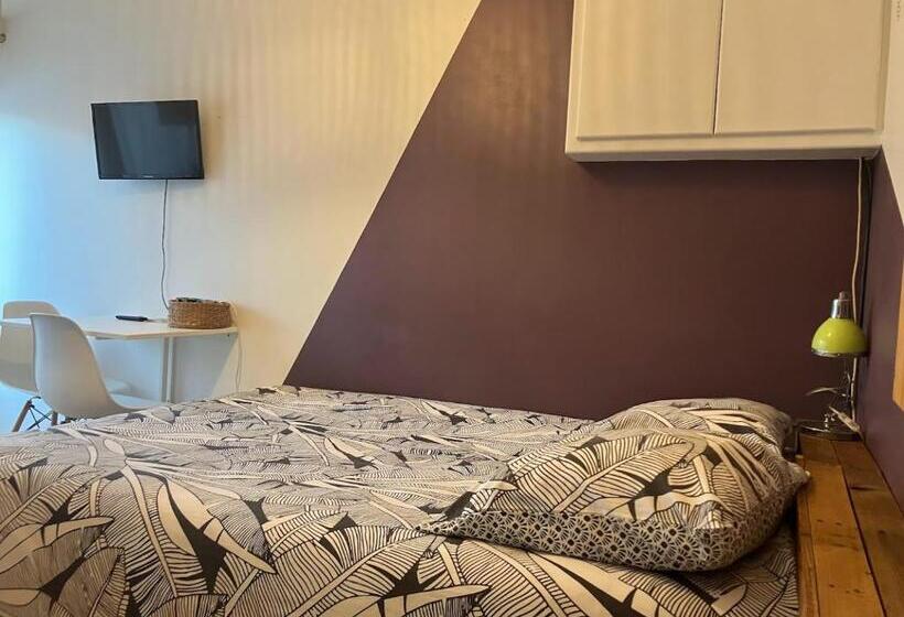 住宿加早餐 Le Nid Castries Charmant Logement Complet Et équipé Centre Castries Proche Montpellier