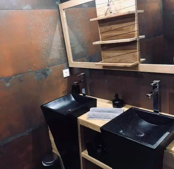 Aamiaismajoitus (B&B) Love And Spa