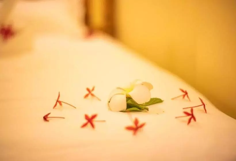 هتل Tranquil Thoddoo