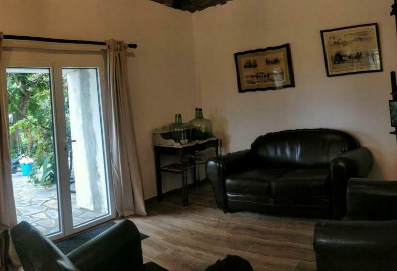 ペンション Dama Jana