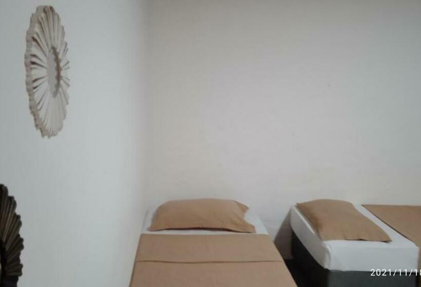 پانسیون Pousada Oceano E Mar