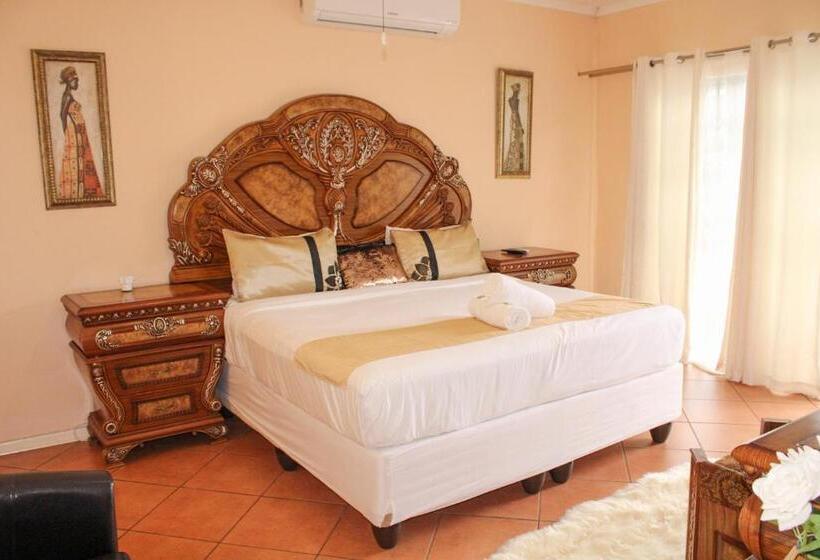 פנסיון Seaview Executive Guest House