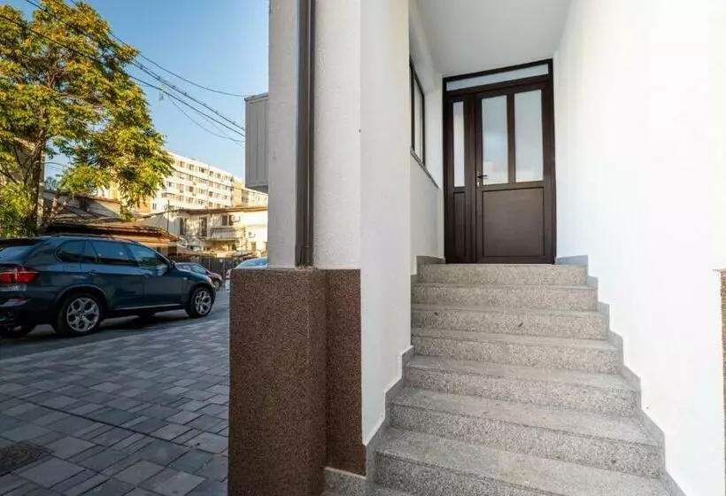 هتل Simona Apartaments