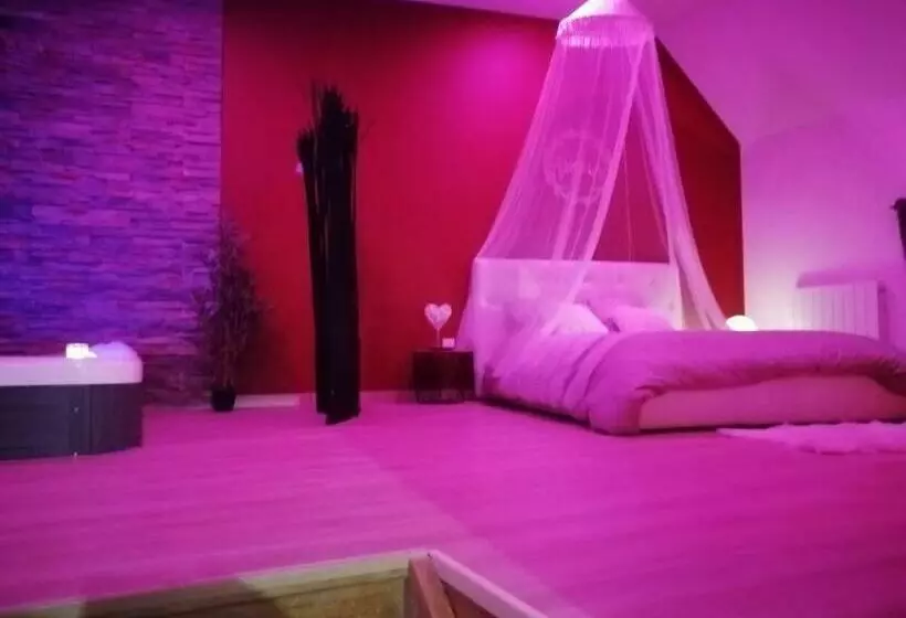 Majatalo Gîte Le Petit Crocq Avec Spa Privatif