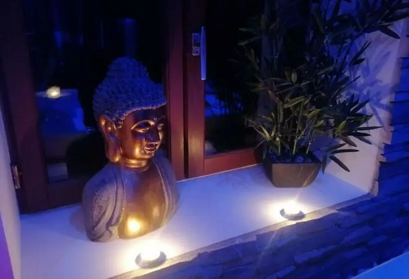 Majatalo Gîte Le Petit Crocq Avec Spa Privatif