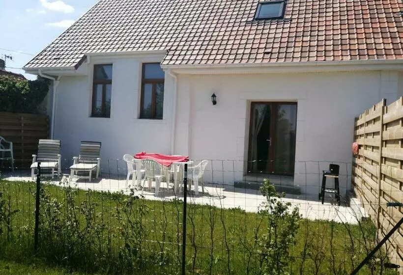 Majatalo Gîte Le Petit Crocq Avec Spa Privatif