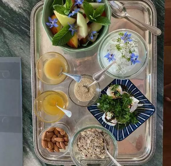 Majatalo Domaine Des Encourdoules