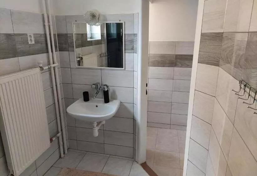 Majatalo Penzion Mayka