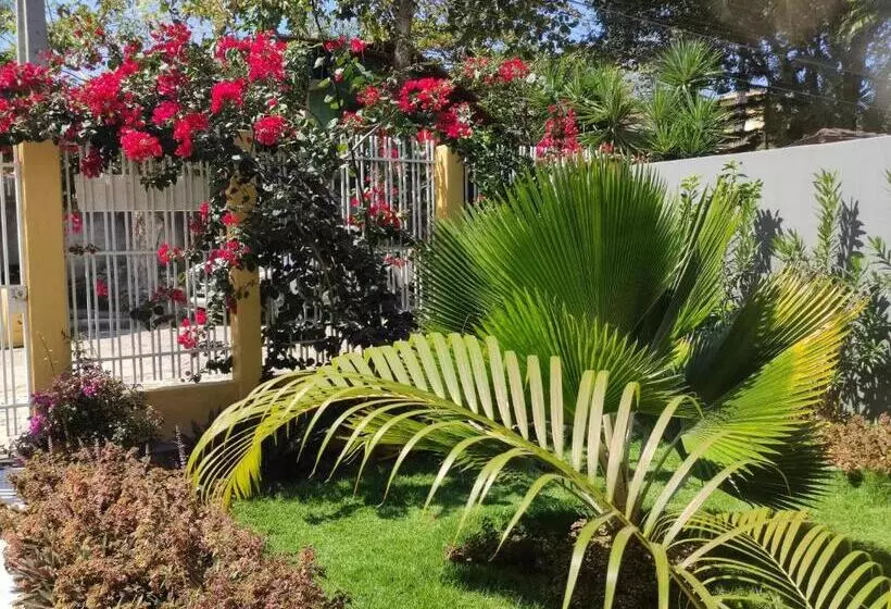 ペンション Pousada Flor Do Arraial