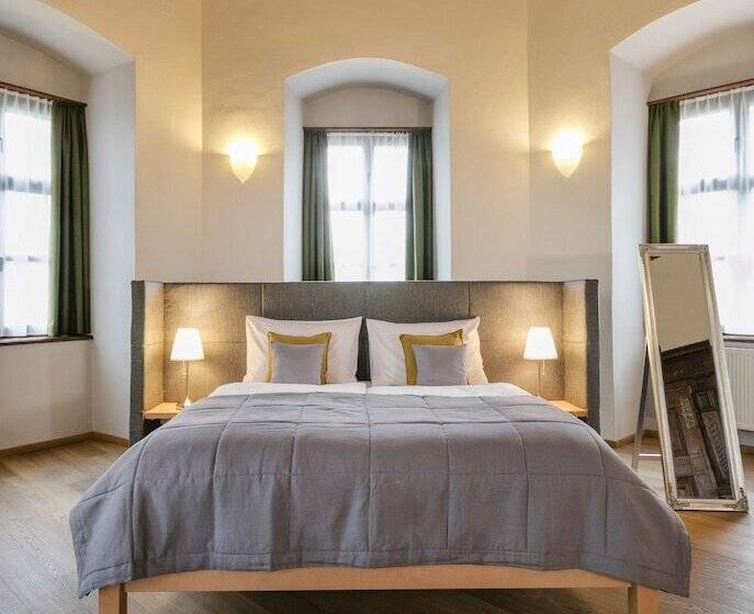 旅馆 Jufa Hotel Schloss Röthelstein