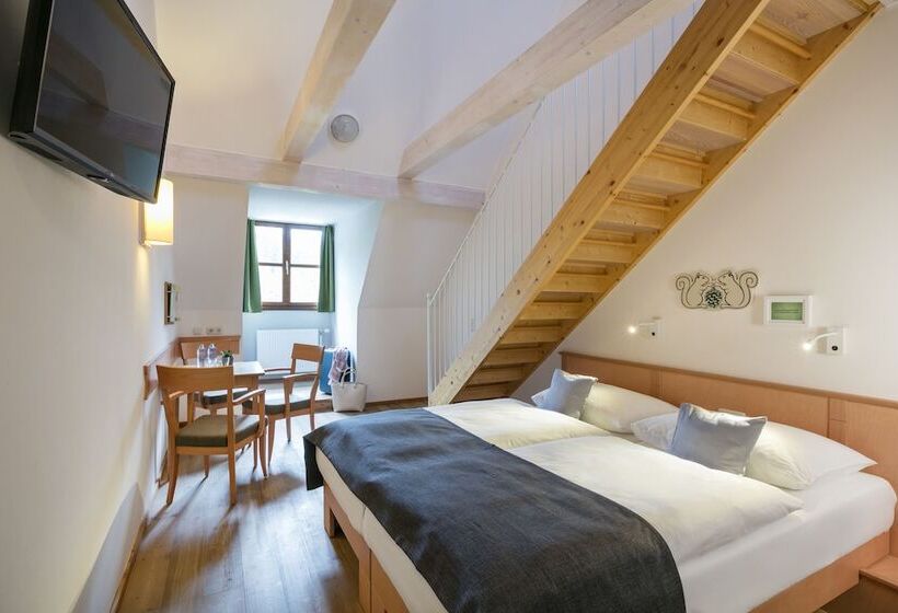 旅馆 Jufa Hotel Schloss Röthelstein