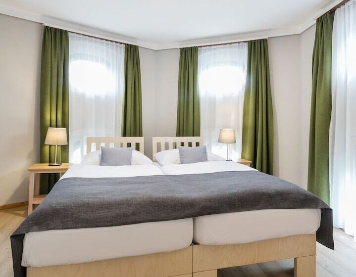 旅馆 Jufa Hotel Schloss Röthelstein