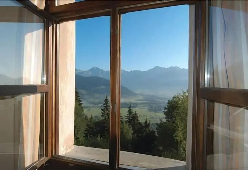 ユースホステル Jufa Hotel Schloss Röthelstein