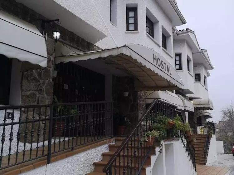 Hostal Asador Julian Brunete