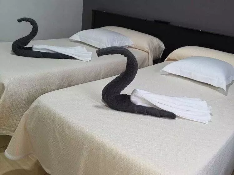 Hostal Asador Julian Brunete