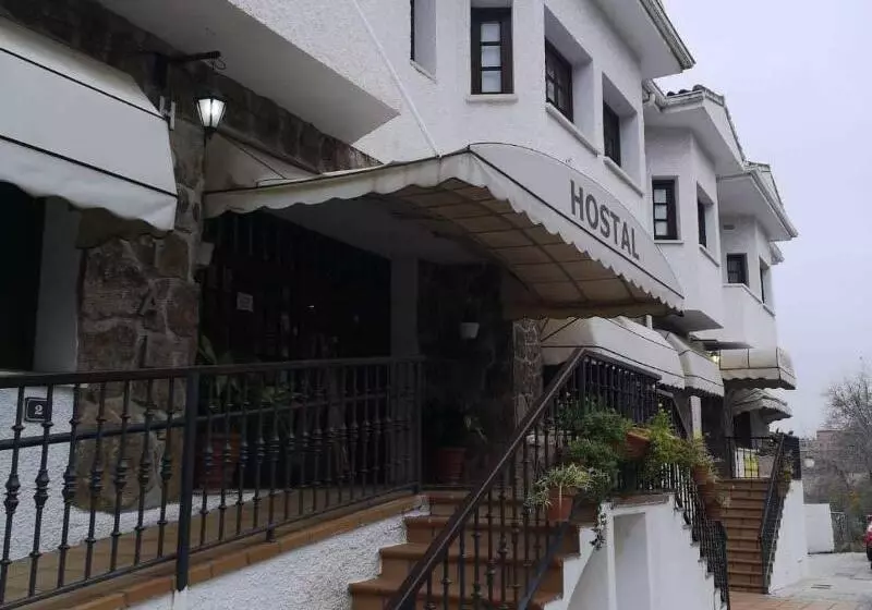 Hostal Asador Julian Brunete