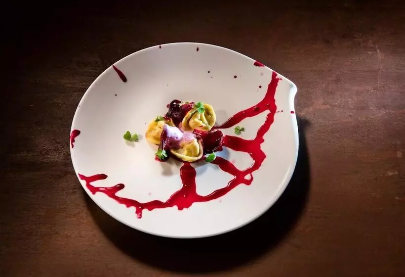 ホテル Alpenjuwel Jäger