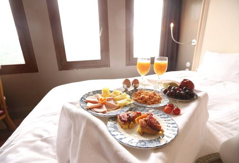 Отель Archontika Karamarlis