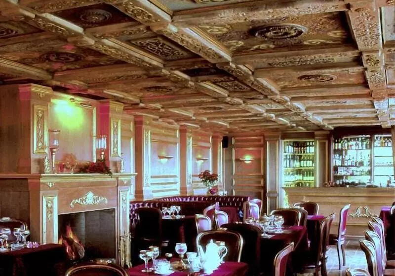 Hotell Archontika Karamarlis