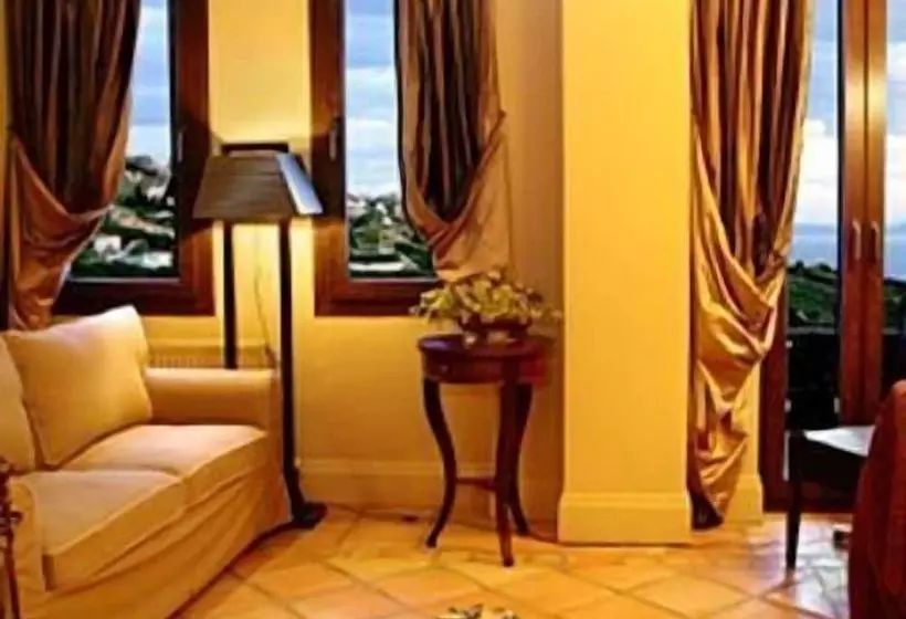 Hotell Archontika Karamarlis