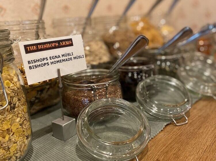 هتل Bishops Arms Koping