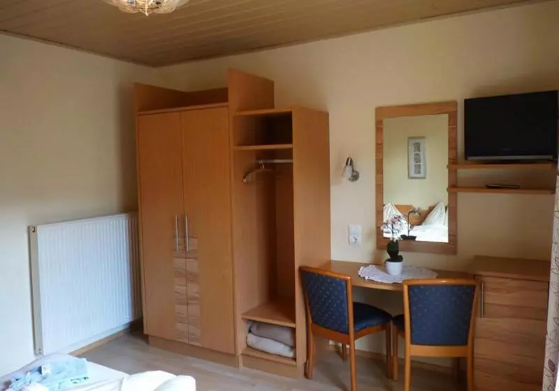 Отель Gasthof Zur Post