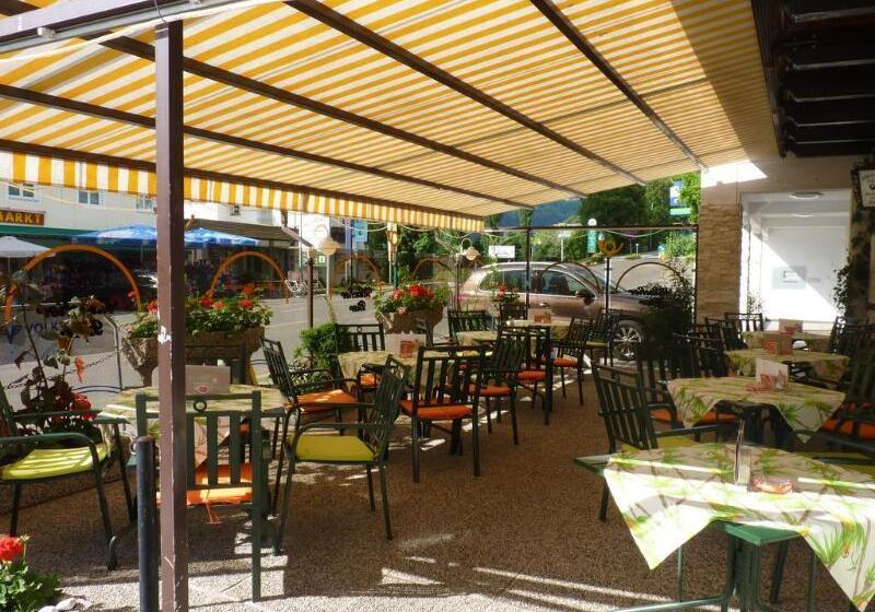 Отель Gasthof Zur Post