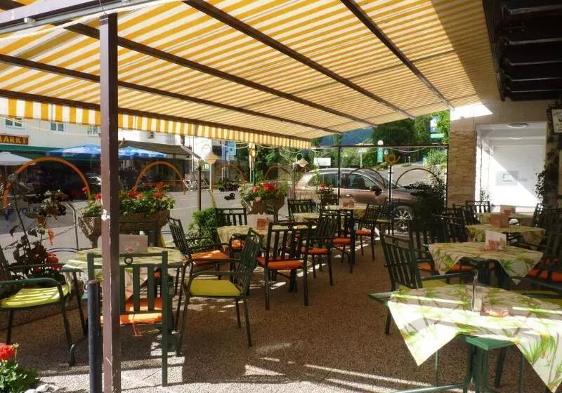 Отель Gasthof Zur Post