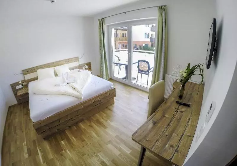 Отель Gasthof Zur Post