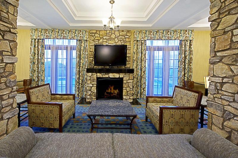 فندق Holiday Inn Express & Suites Tucson, An Ihg