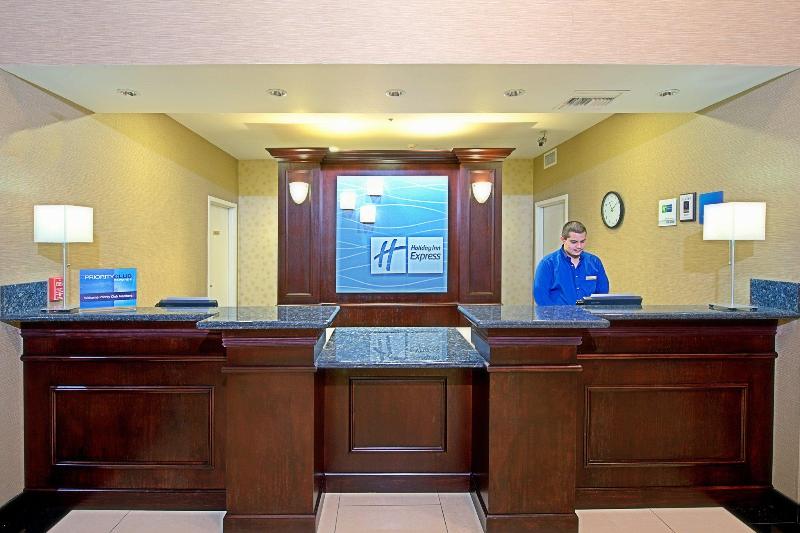 فندق Holiday Inn Express & Suites Tucson, An Ihg