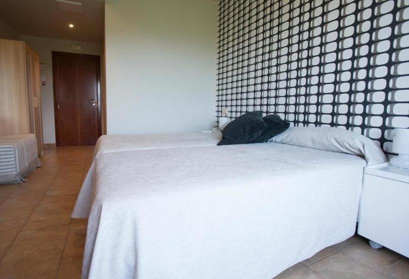 Отель Restaurante Novella