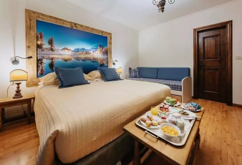 酒店 Panda Cortina Ricarica Auto Elettriche